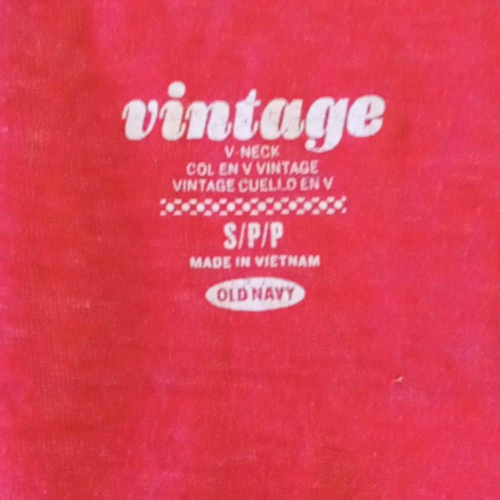 T-shirt, coral color, plan, vintage wear, v-neck, small in misses, by old navy.